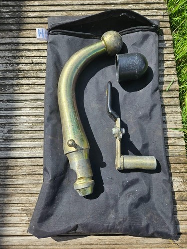 Swan neck tow bar ball - tow,