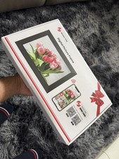 Frameo Digital Photo Frame