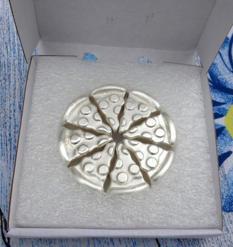 Hand poured pizza - 8,