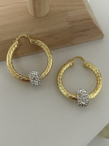 Stunning 14k gold layered 40mm - 14k,