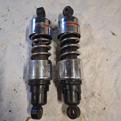 1987 suzuki 750 intruder shock - suzuki,