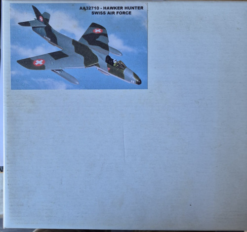 Corgi scale aa32710 - 1/72,