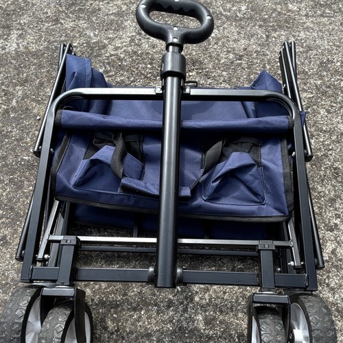 This collapsible wagon offers - this,
