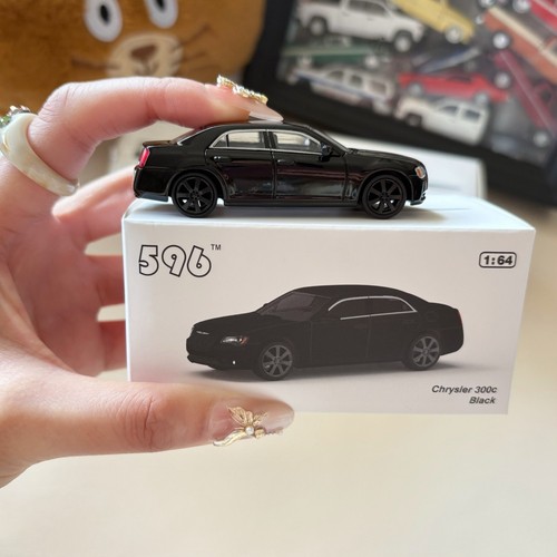 596 model chrysler 300c - 1/64,