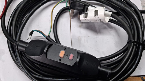 Lay spa mains - mains, power