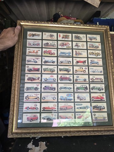 Complete set collectable - set,