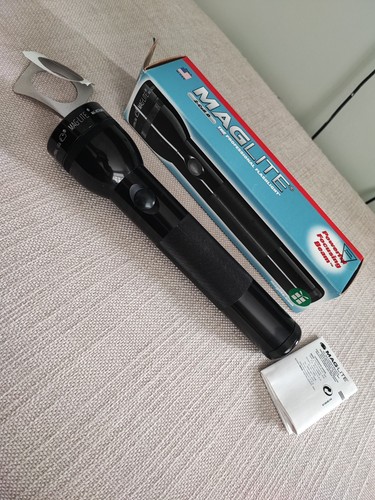 Maglite cell flashlight - 2d,