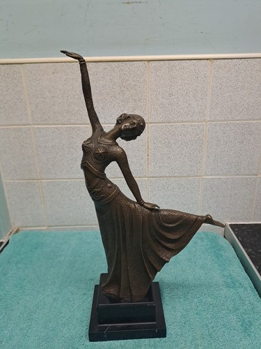 Signed chiparus dancer - dancer, bronze