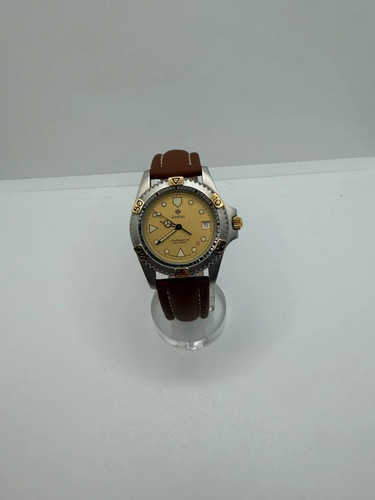 Zodiac quartz 200m water - quartz,