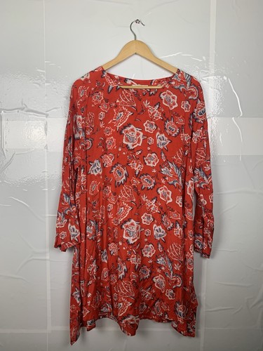 Masai women red floral - women's,