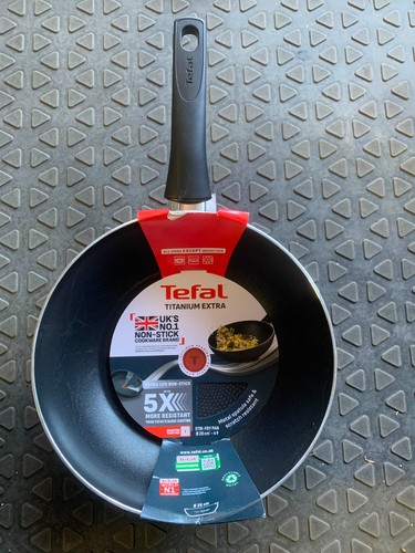 Tefal titanium extra - titanium,