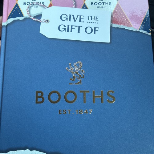 Christmas booths - by,