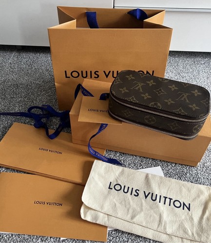 Louis vuitton monogram pouch - vuitton,