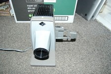 VINTAGE  AGFA CP35 SLIDE PROJECTOR