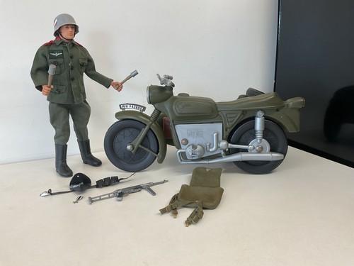 Palitoy 1970s action man - palitoy, with