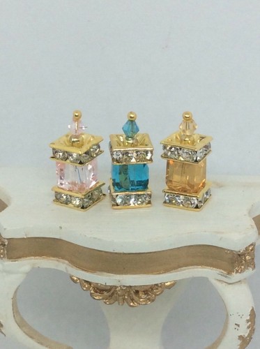 Dolls house ladies - , accessories