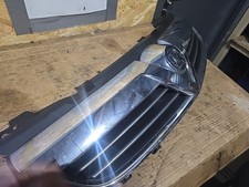 VAUXHALL ZAFIRA B FRONT GRILL MAIN BUMPER GRILL PRE FACELIFT (05-11)