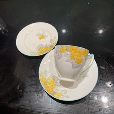 Shelley trio, mainly yellow