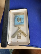 (92A) 1970's MASONIC SILVER? PAST MASTERS JEWEL.LARGER SIZE. ALBANY LODGE no.10.