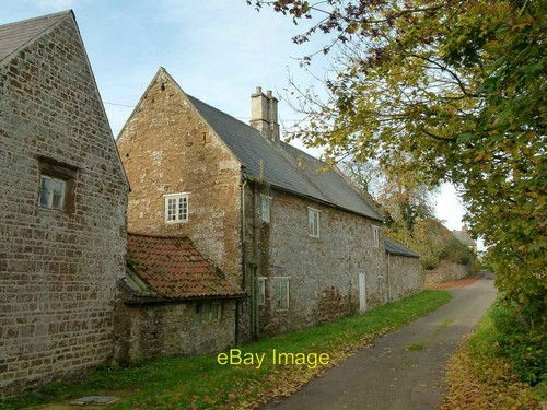 Photo 6x4 stable - building, with