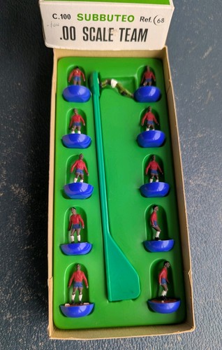 Subbuteo heavyweight ref - , 68