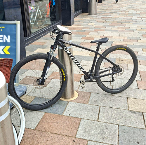 Specialized rockhopper black - rockhopper,