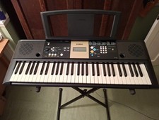 Yamaha PSR-E223 YPT-220 Digital Keyboard With Stand, Plug, Owner's Manual, Books