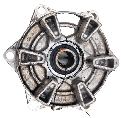 Rear bumper hub - hub,