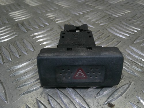 Nissan primera p11 hazard - primera,