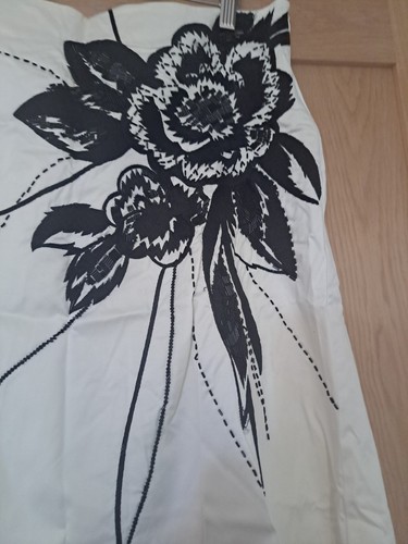 Coast quality skirt size - coast,