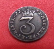 GEORGE III 1762 SILVER MAUNDY THREEPENCE