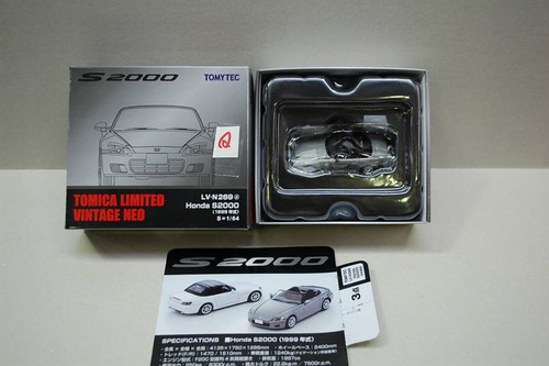 Takara tomy tomica limited - tomy,