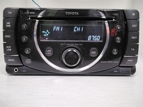 Toyota lux radio - toyota,