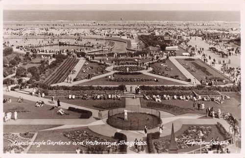 Skegness quadrangle gardens - quadrangle, &