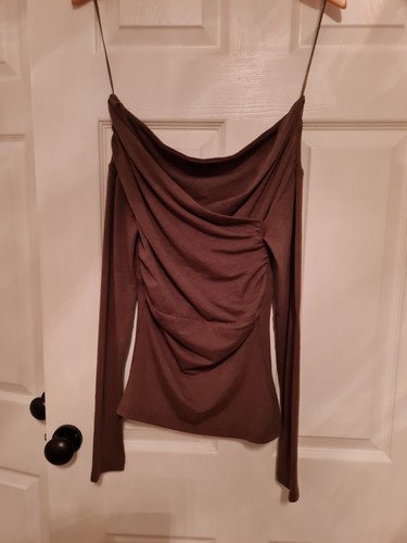 Zara off the - the, shoulder