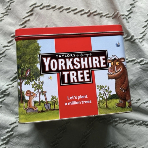 Collectors gruffalo tea tin - collectors,