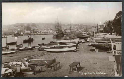 Teignmouth harbour sailing - harbour,