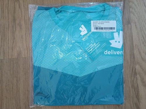Deliveroo short sleeve base - sleeve,