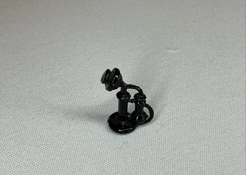 Scale dollhouse - 1:12,
