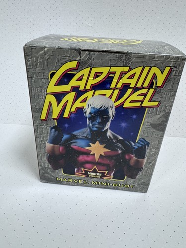 Captain marvel modern - captain,