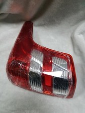 2015/2016 Mitsubishi L200 Triton Right is new but have small broken in the side 