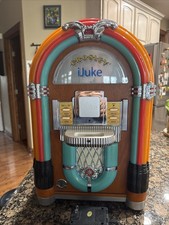 Crosley iJuke Jukebox Apple