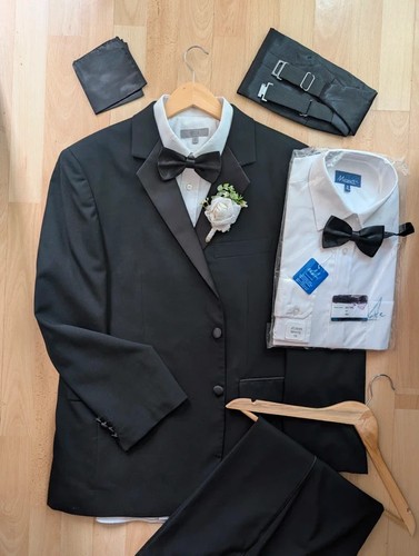 Moss bros tuxedo - bros,