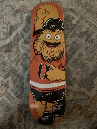 Gritty skateboard deck say10 - gritty,