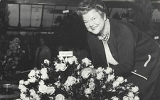 Miss Violet Carson Ena Sharples of TV Show Coronation Street with Roses Postcard