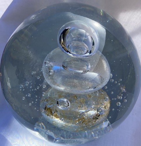 Vintage art glass paperweight - art,