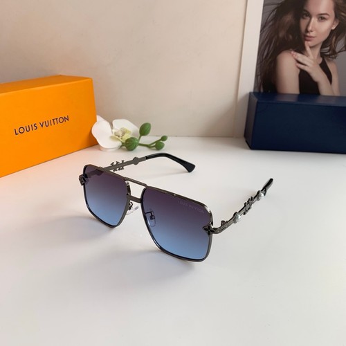 Louis vuitton unisex metal - vuitton,