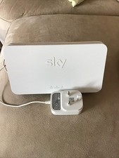 Sky Q SE210 Latest Model Mint Condition. Wireless/ Booster Extender