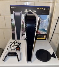 Sony PlayStation 5 Digital Edition 825GB-White-Great Condition!