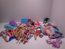 Barbie Bundle Dolls & Accessories     #5 K10